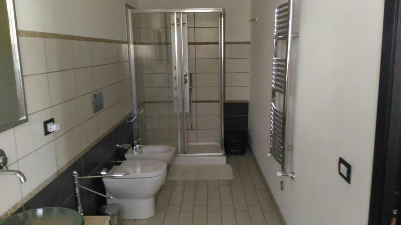 Appartement A Due Passi Da Tutto à Catane Extérieur photo