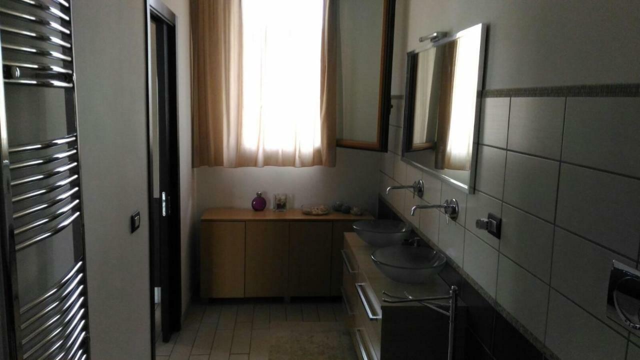 Appartement A Due Passi Da Tutto à Catane Extérieur photo