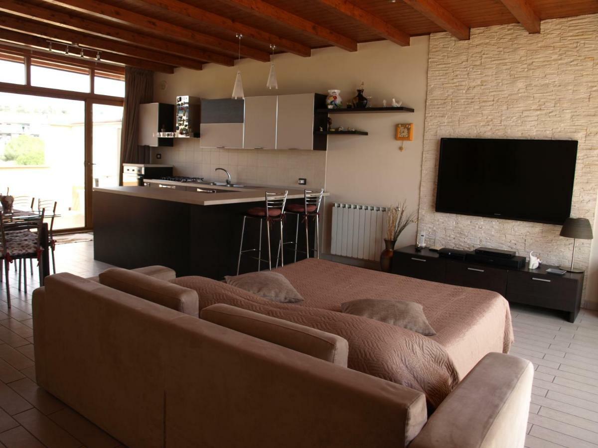 Appartement A Due Passi Da Tutto à Catane Extérieur photo